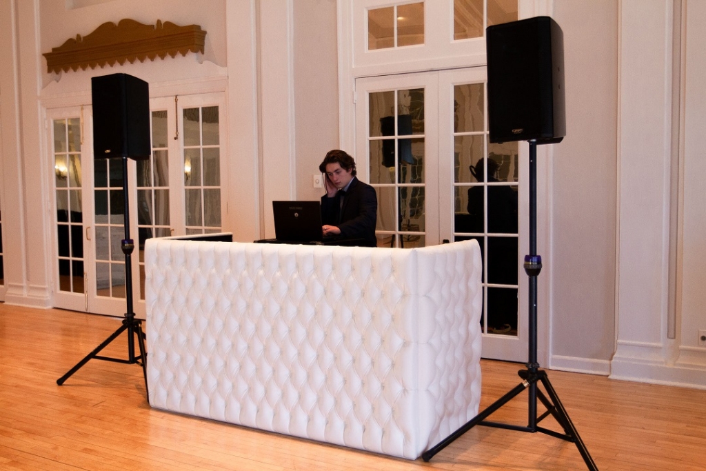 dj booth mix