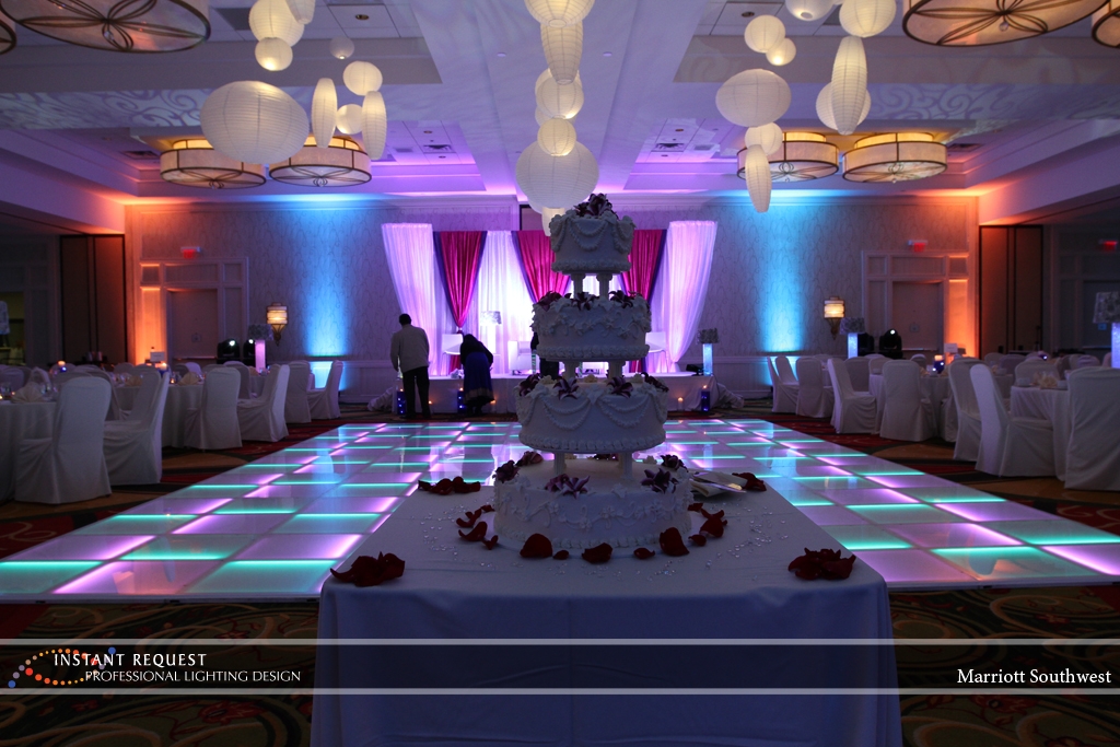 Wedding led uplighting at Marriott 8