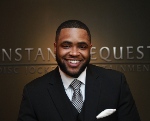 DJ Jamir H Black Tie DJ in Minneapolis DJ Jamir H